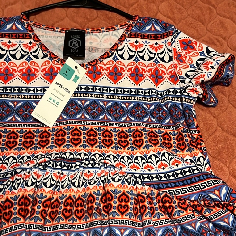 Large children’s NwT Agnes and Dora Muse Tunic